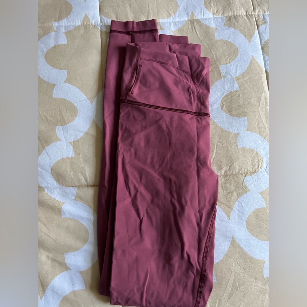 Lululemon wunder under 28 inch leggings